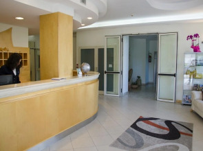 Almaluna Hotel  Resort