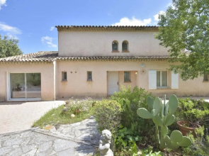 La provençale Vacation House for 8 people with breathtaking view!