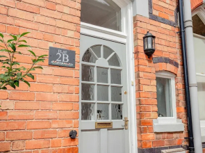 Host Stay Cannon Apartment