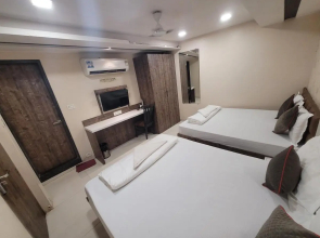 Hotel Heritage - Near Trade Center, Visa Consulate BKC