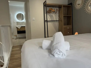 Duplex in Le Mans Near 24 Hours Circuit