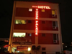 Hotel Tudor Palace