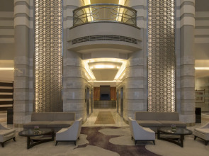 Sheraton Mall of the Emirates Hotel, Dubai