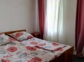 Nino Hostel