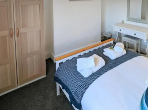 Woodbine Retreat, A Remarkable 3 Bedroom House