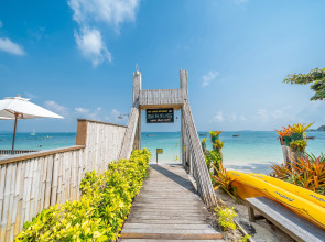 Курортный отель Baan Ploy Sea