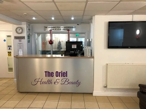 Oriel Hotel