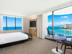 Waikiki Beach Marriott Resort & Spa