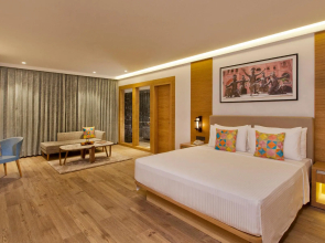 Country Inn Premier Amritsar