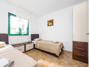 Nice Apartment in Privlaka With 2 Bedrooms, Wifi and Outdoor Swimming Pool