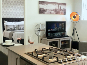 Mikey's place with Fibre Uncapped WiFi