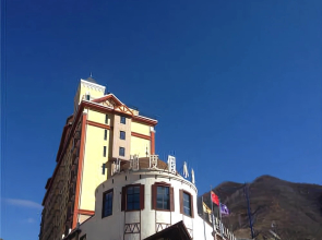 Flying Bird Holiday Hotel Wanlong Skiing Facility Branch