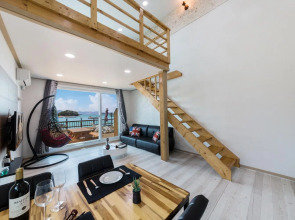 Yeosu Dolsanmaru Pension