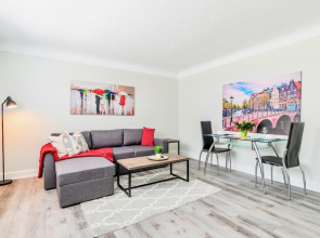 1BR Apt - With King Bed Netflix- Close to DT