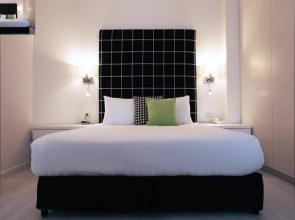 Best Western Regency Suites