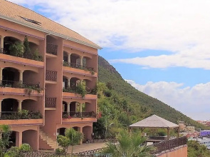 Apartment With 4 Bedrooms in Philipsburg, With Wonderful sea View, Pool Access, Furnished Terrace