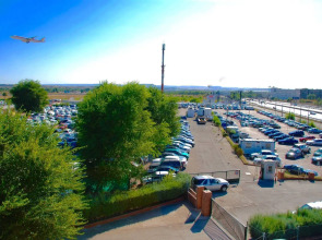 AP Hotel and Parking