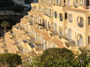 Apartment with 2 Bedrooms in Carvoeiro, with Wonderful Sea View And Enclosed Garden - 20 M From the Beach