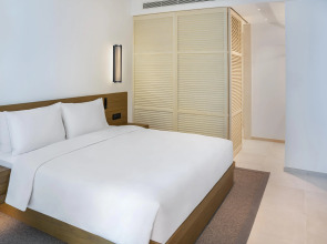 Radisson Beach Resort Palm Jumeirah