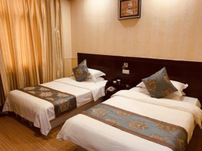 Jining Sishui Green Tree Business Hotel
