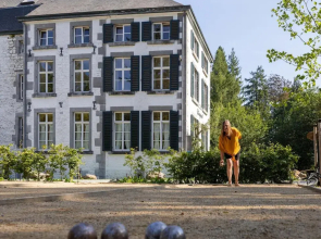 Cozy Studio in a 16th Century Castle