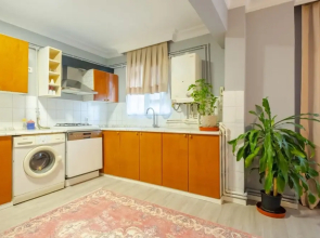 Central Flat 800 m to Cevahir Mall in Sisli