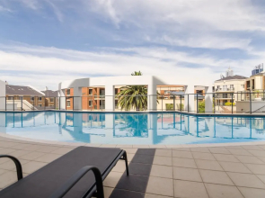 West Perth Luxury Apartment