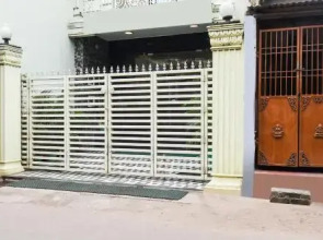 Capital O 86823 Hotel Subhadarsan