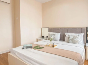 Warm and Cozy 1BR without Living Room at Sentul Tower Apartment