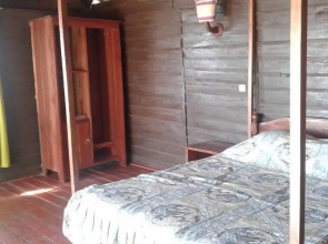 Andriambe Lodge