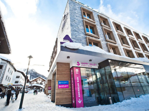 Anthony's Life & Style Hotel