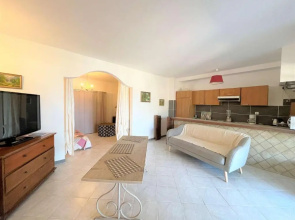 Appartement Porticcio, 1 pièce, 2 personnes - FR-1-61-584
