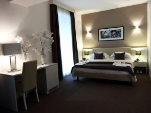Stelle Hotel The Businest