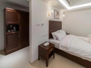 Alhattali Hotel