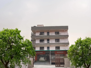 Collection O 62836 Hotel Mittal Tower