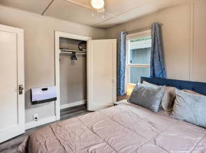 Cozy Elk Grove Home in the Heart of Old Town!