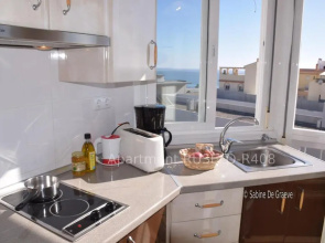 Ruselo Loft-Studio R607 or Apart 1 bedroom R408 Beachfront