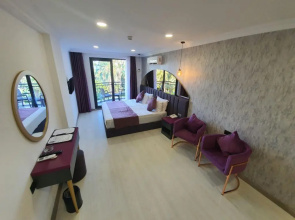 Karikatur Bi Hotel