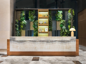 Four Points by Sheraton Surabaya, Tunjungan Plaza