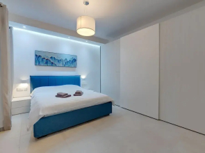 Luxury Apartment With Valletta and Harbour Views