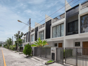 Villa Biak by TropicLook