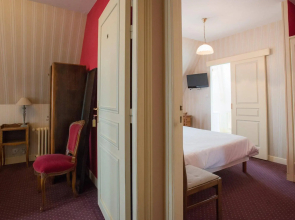 Logis Hôtel Rabelais