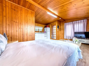 The May of Jeju House Pension