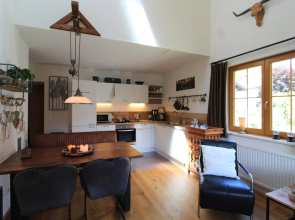 FeWo KITZ - Ski-to-door Apartment