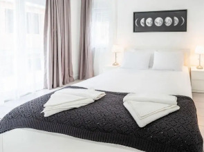 Missafir Modern Flat Near Beach in Muratpasa