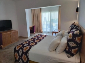 Tamra Beach Resort
