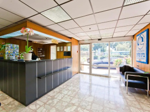 Beth-Shalom Hotel