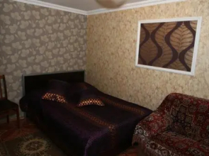 Guest House Iura