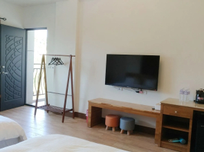 ShuiBuZi Farmhouse
