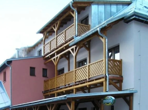 Penzion a restaurace Sklář